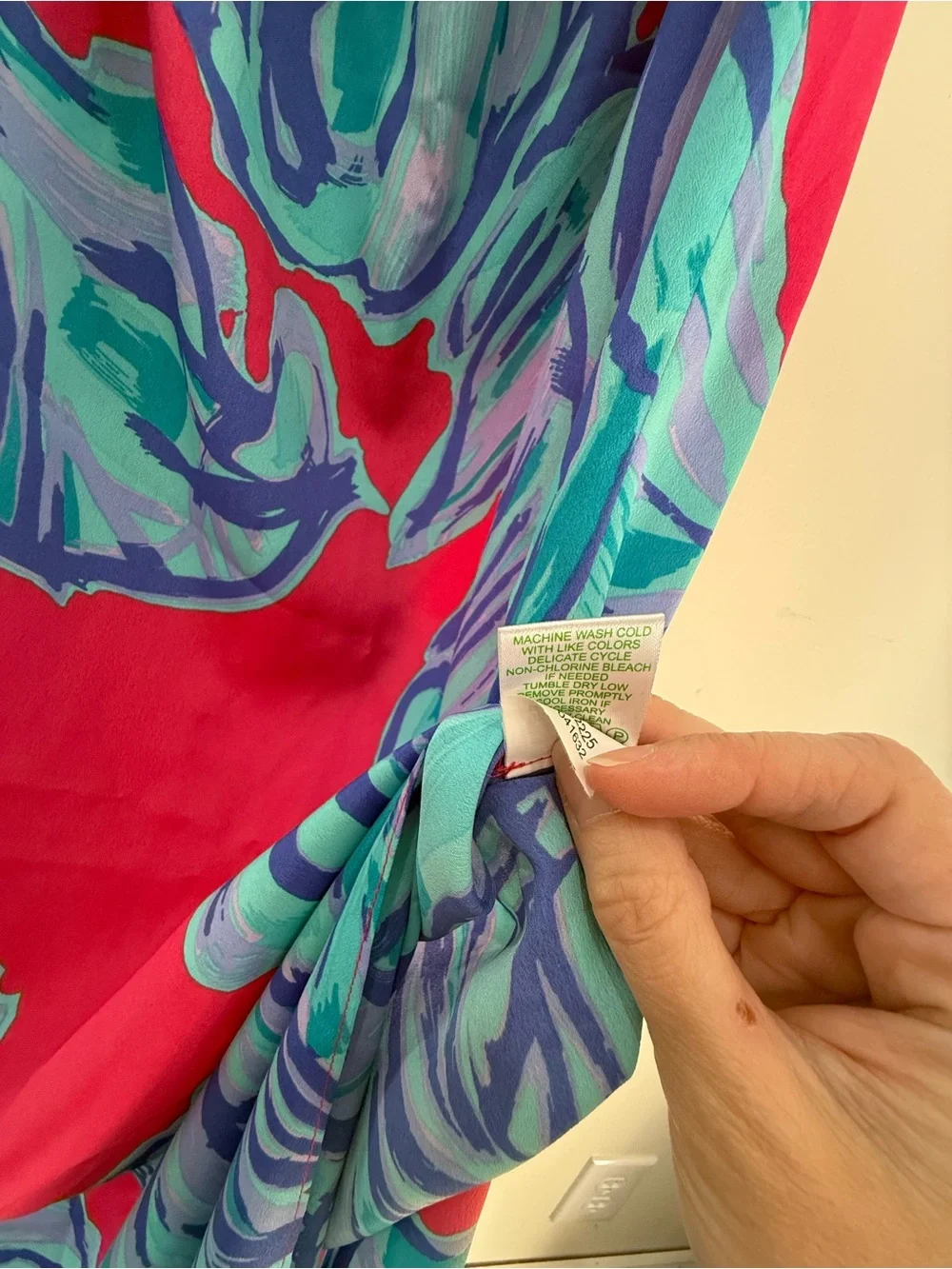 Lilly Pulitzer Emmett Vibrant Strapless Maxi Dress in Chic Pink Sway Size Small - Picture 8 of 9